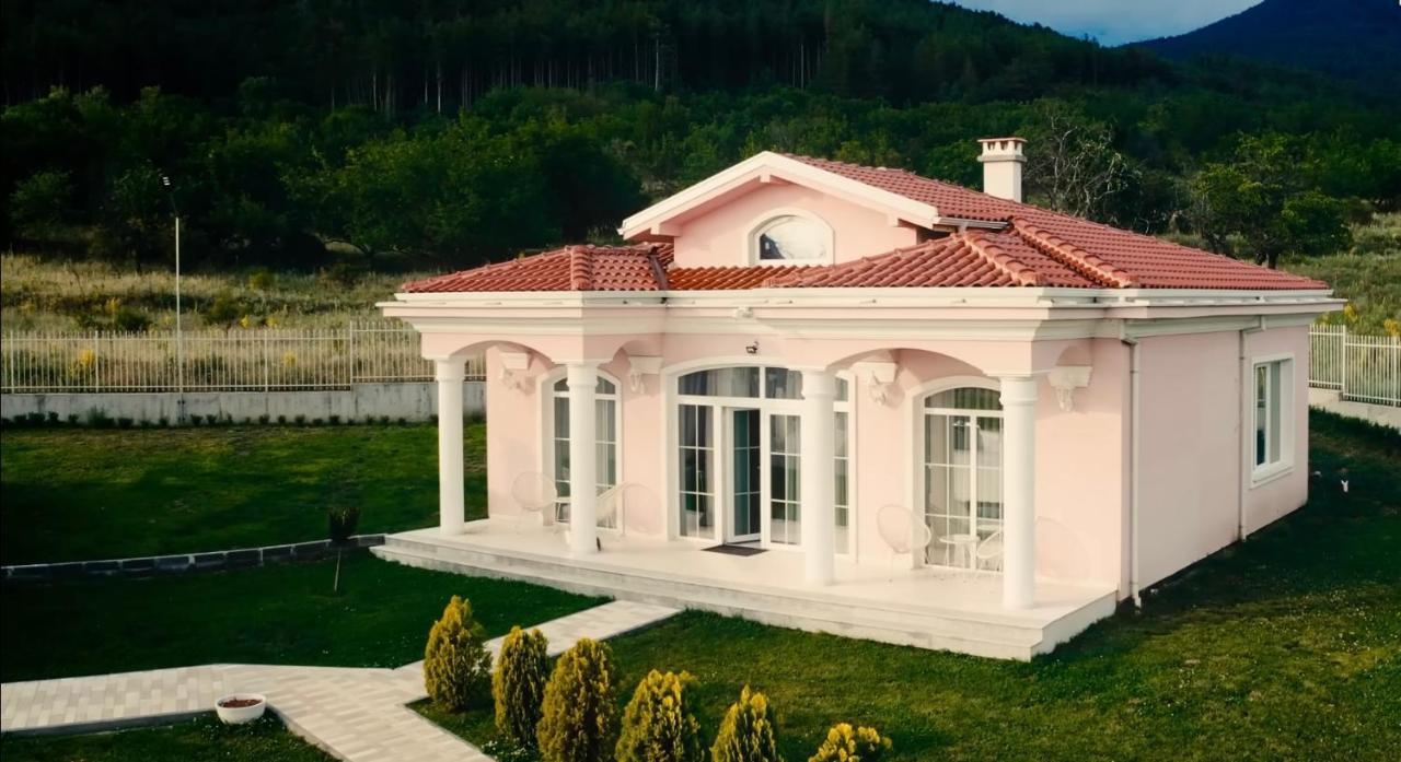 Diamond Villas Enina Exterior photo